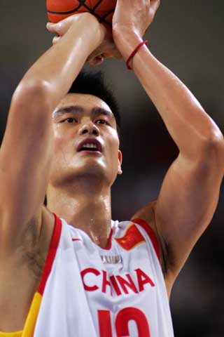 于季后赛首