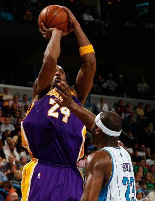 和品牌的共 和品牌的共