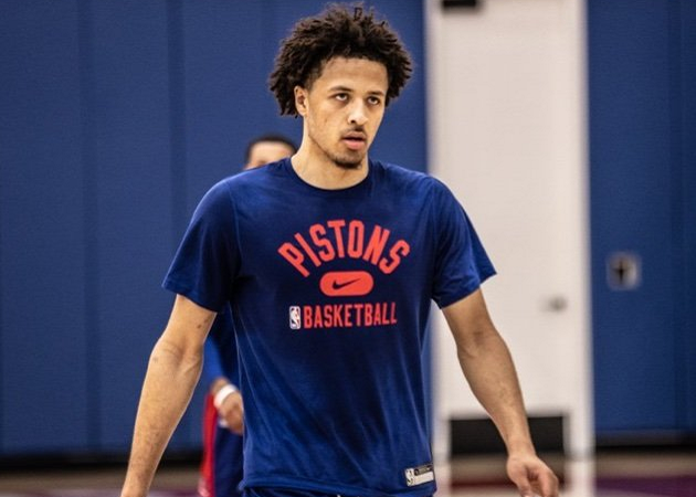 位列队史第 位列队史第